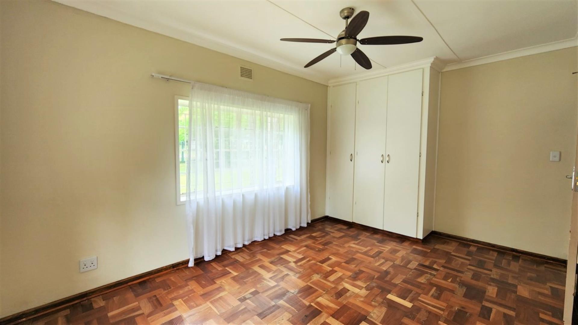 711662_Second_bedroom.jpg
