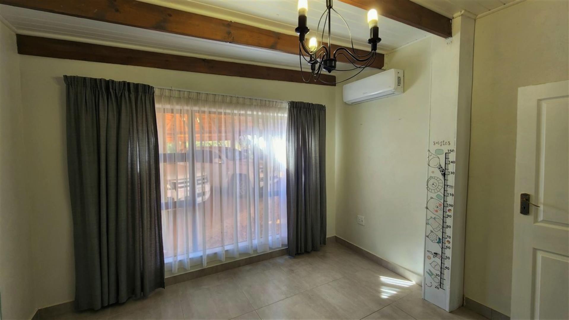 712310_H3_Bedroom_3a.jpg