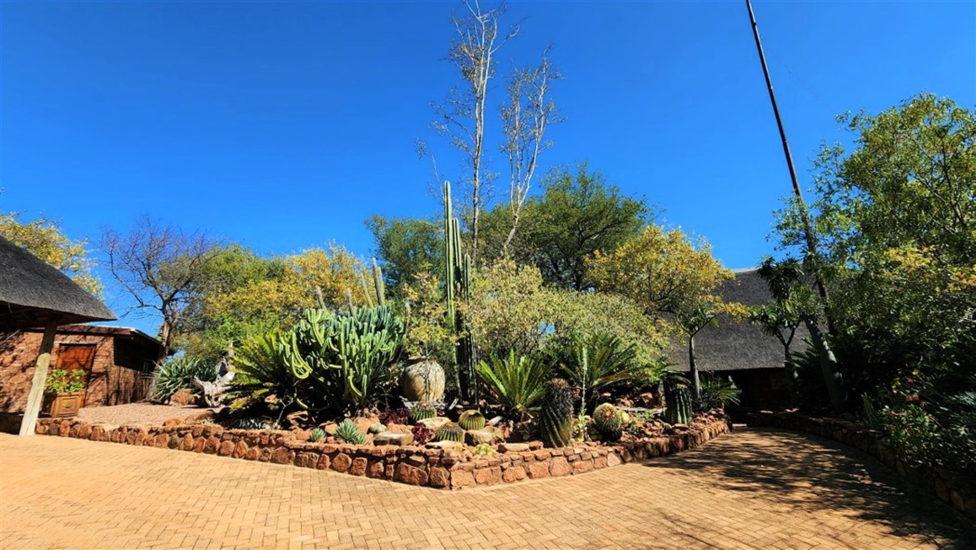 712310_H3_Driveway.jpg