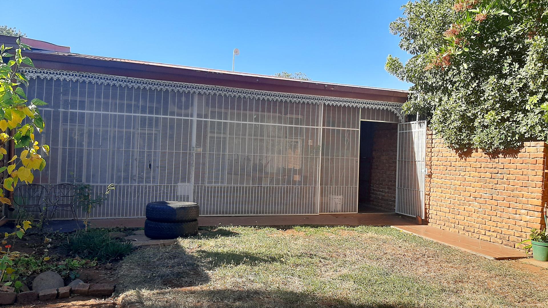 2 Bedroom Apartment for Sale - Limpopo