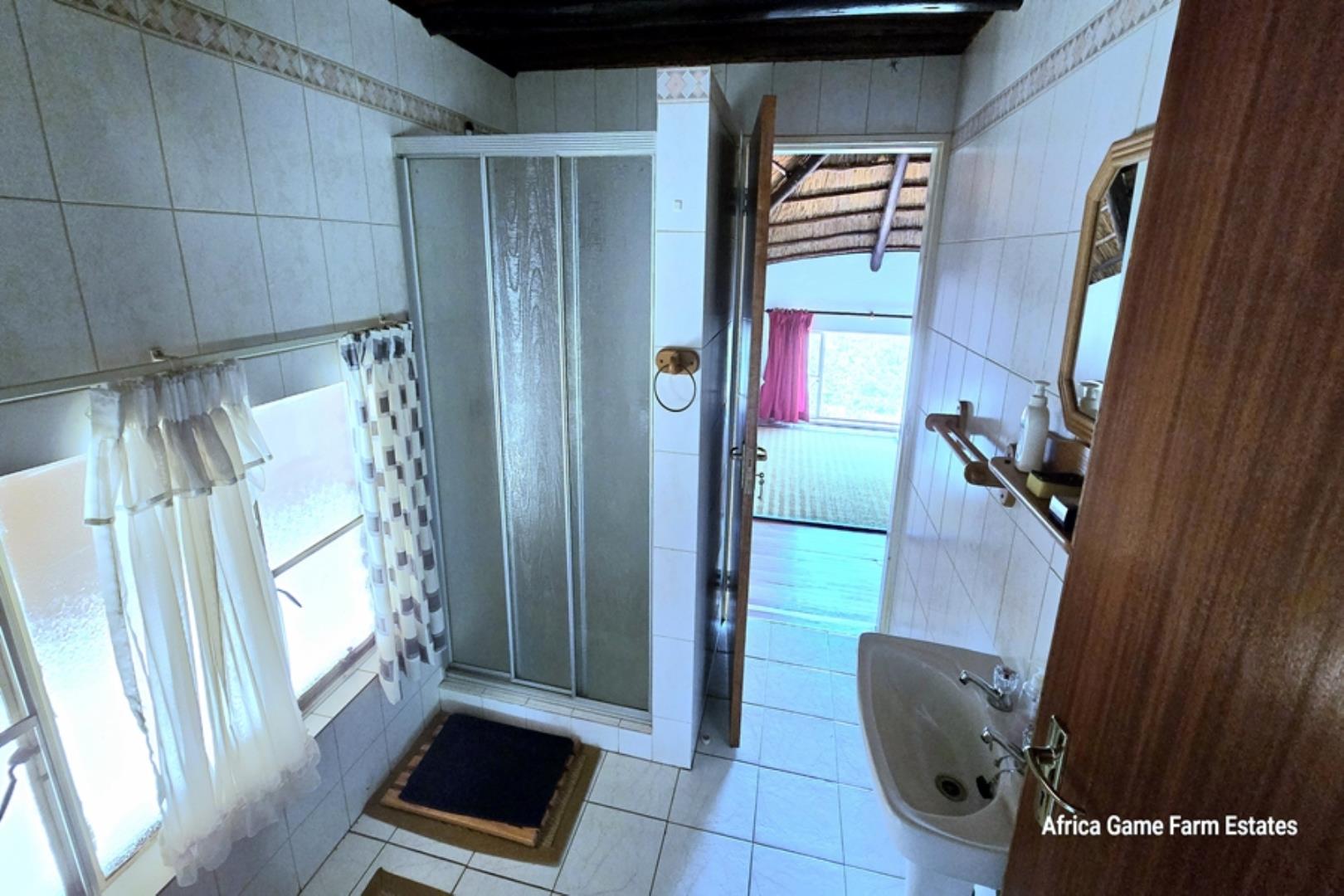 715564_974ha_Marulani_33_Share_Block_MIR_(14).jpg