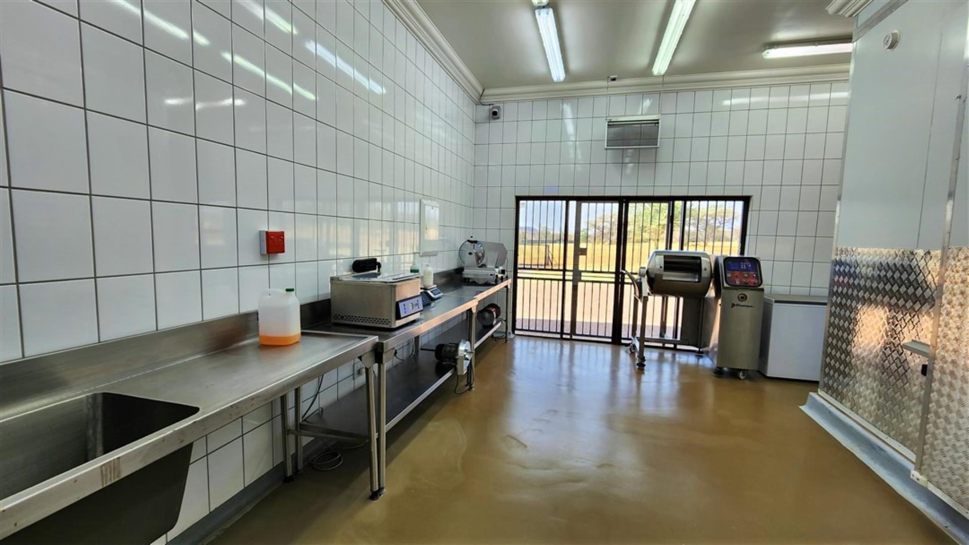 729229_Butchery_-_Processing_and_packaging.jpg