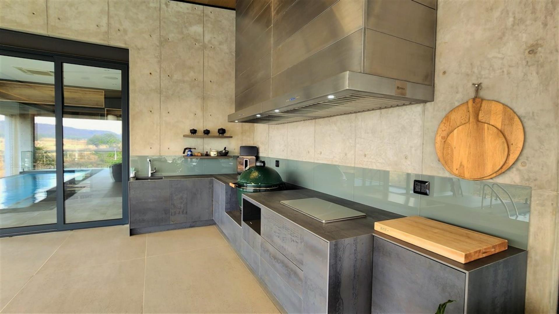 729229_Main_House_Inhouse_Braai.jpg