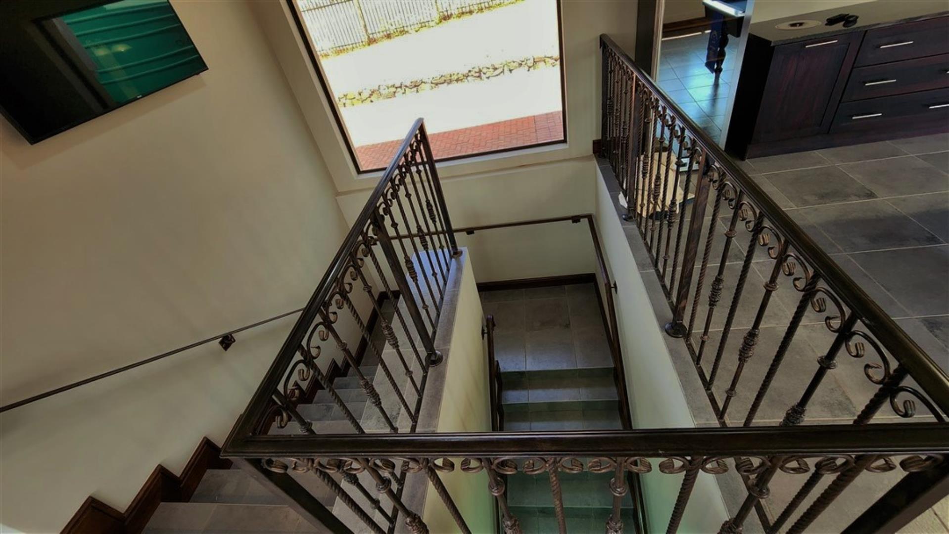729229_Shooting_Range_staircase_.jpg