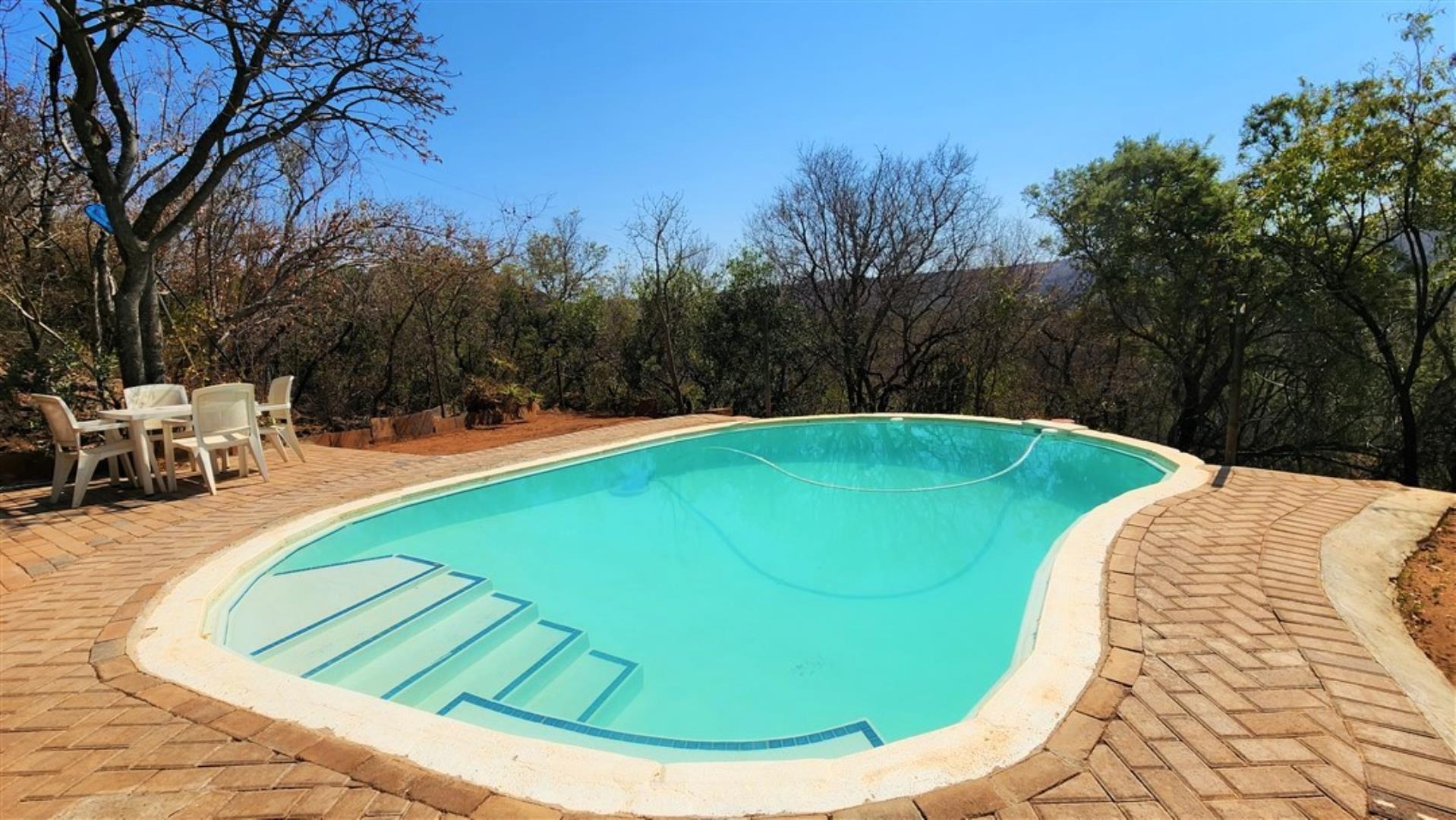 729529_Swimming_pool_1.jpg