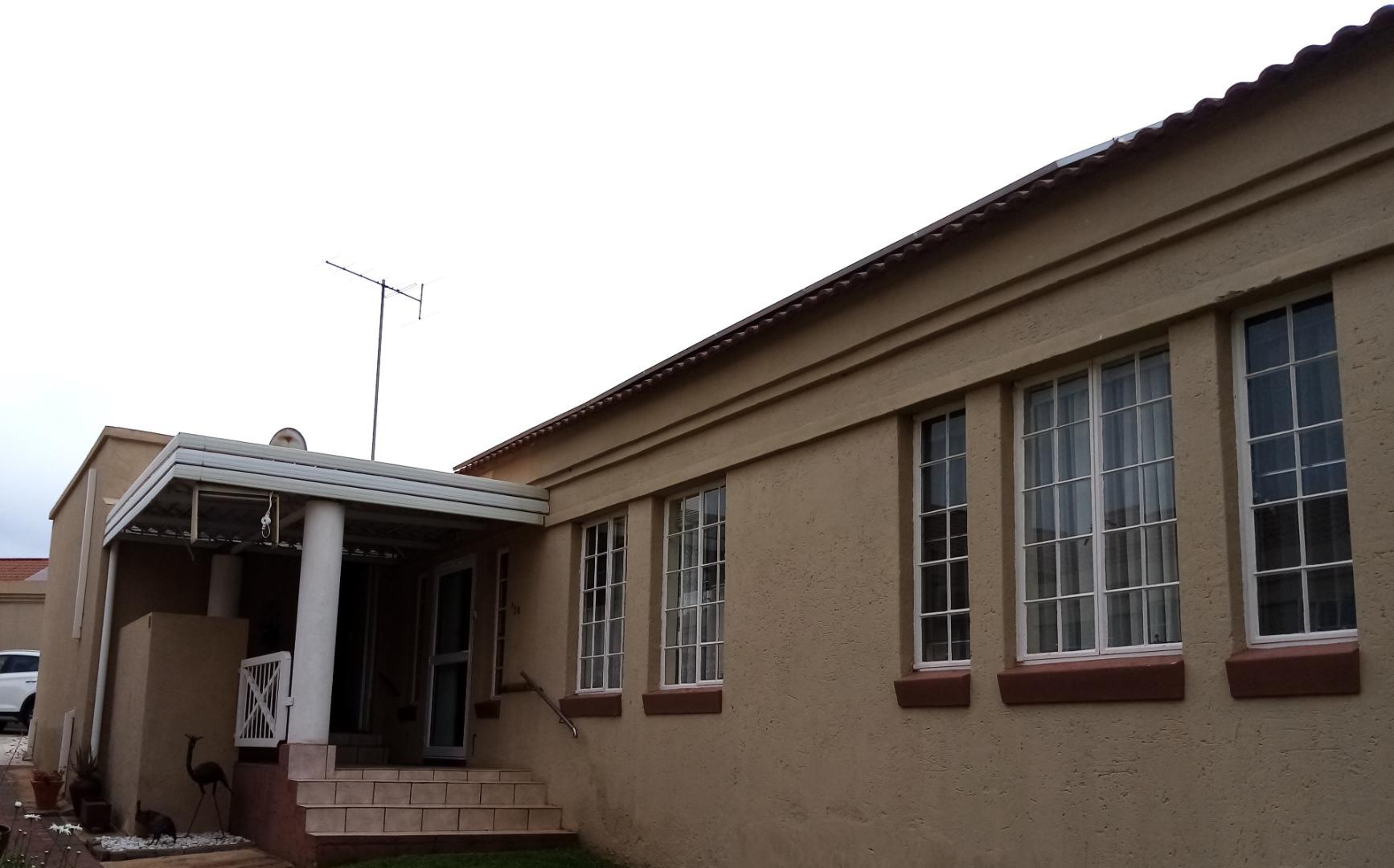 2 Bedroom Retirement Village for Sale - Free State