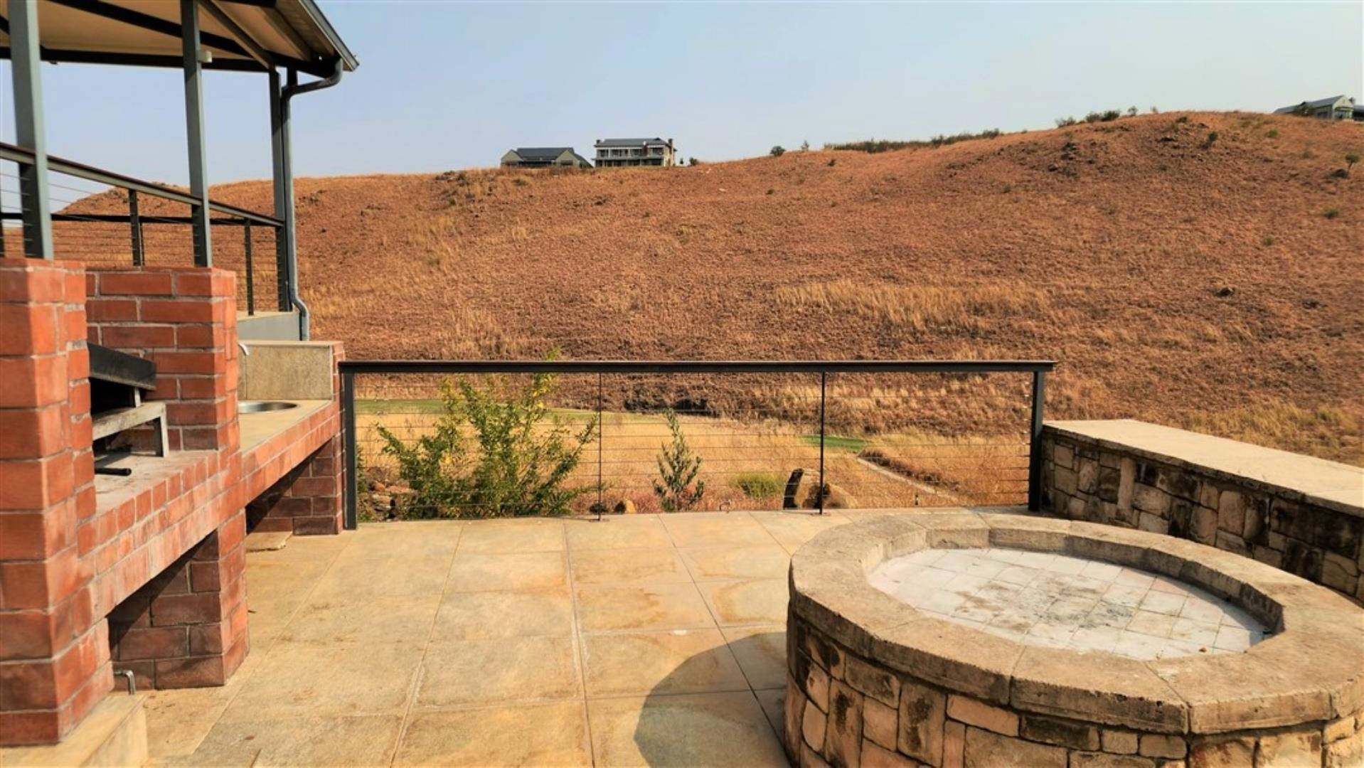 730902_Braai_boma.jpg