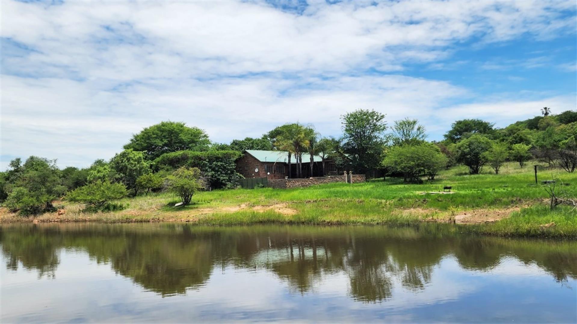731548_Dam_to_House_View_1.jpg