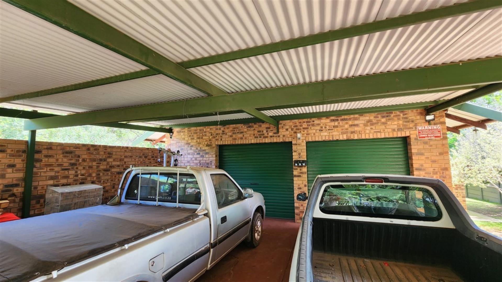 731548_House_2_Double_Garage.jpg