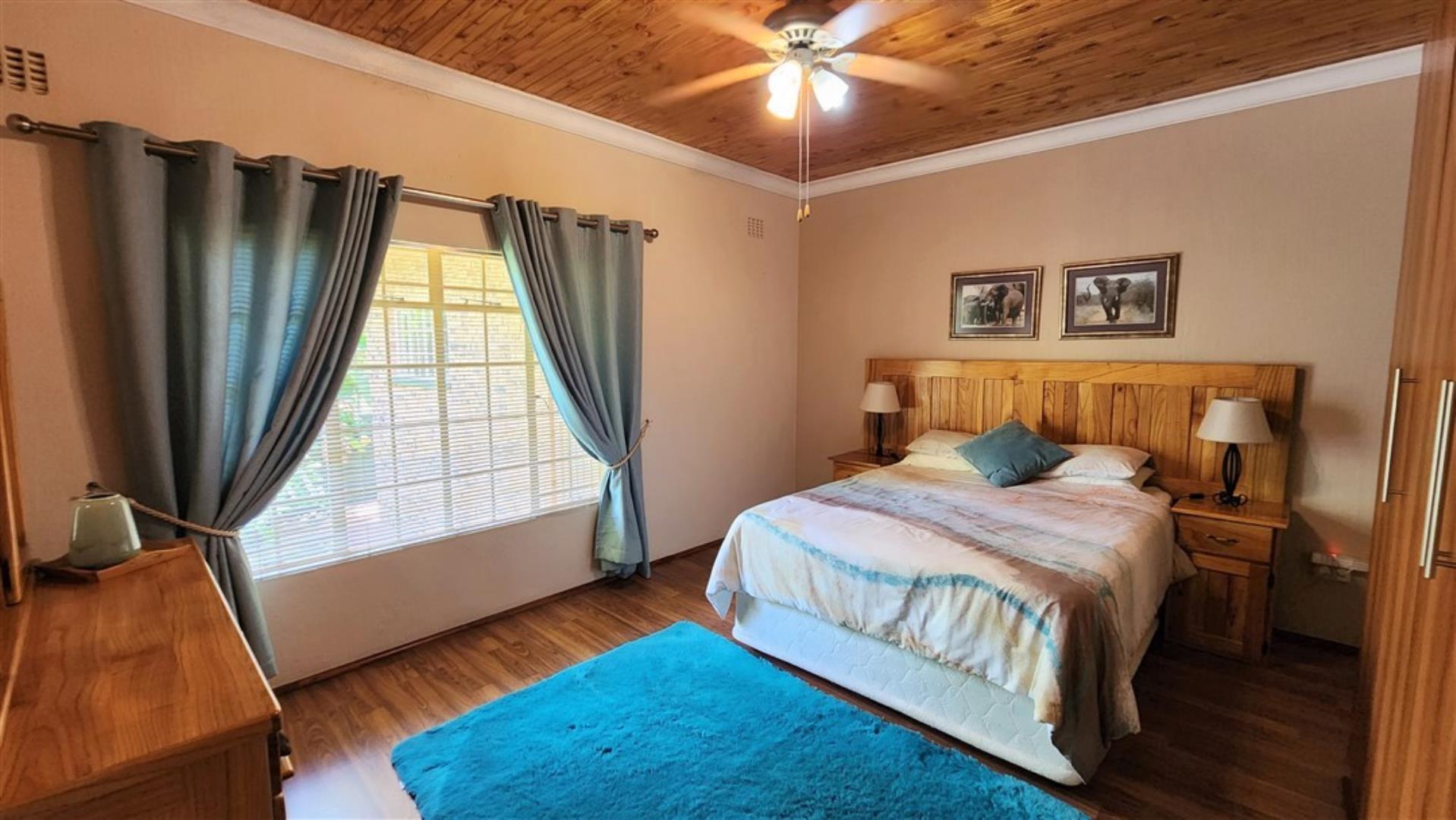 731548_Main_House_Bedroom_4.jpg