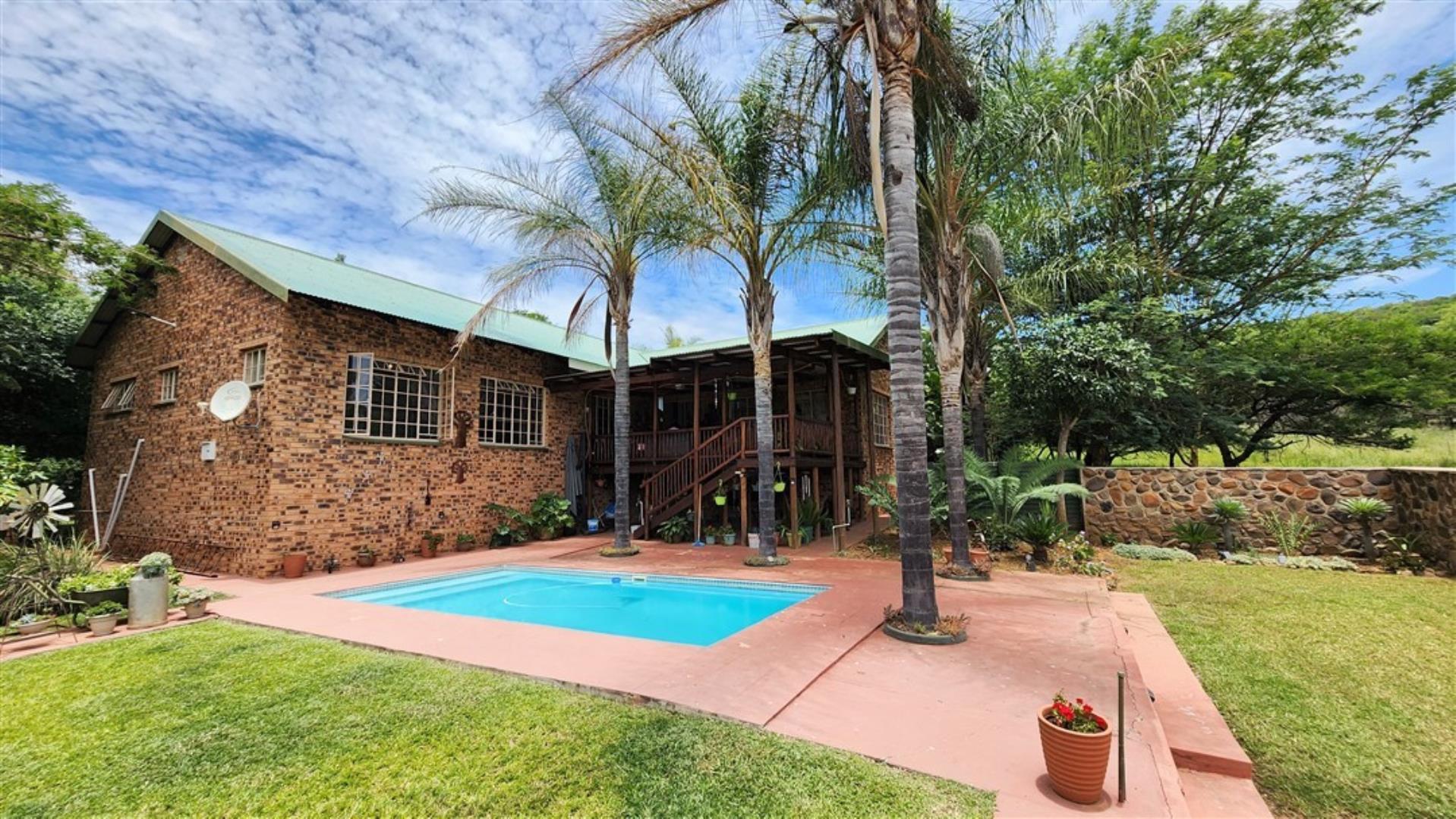 731548_Main_House_Front_View_1.jpg