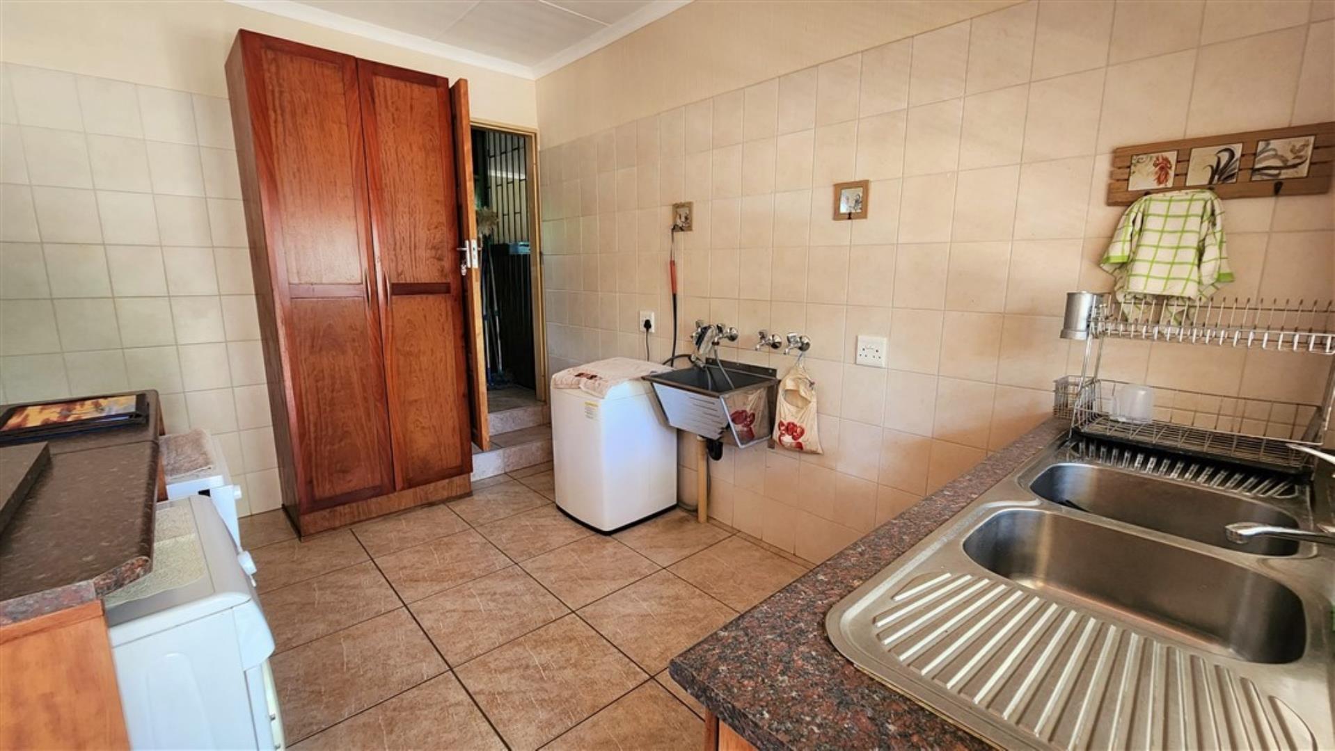 731548_Main_House_Scullery_.jpg