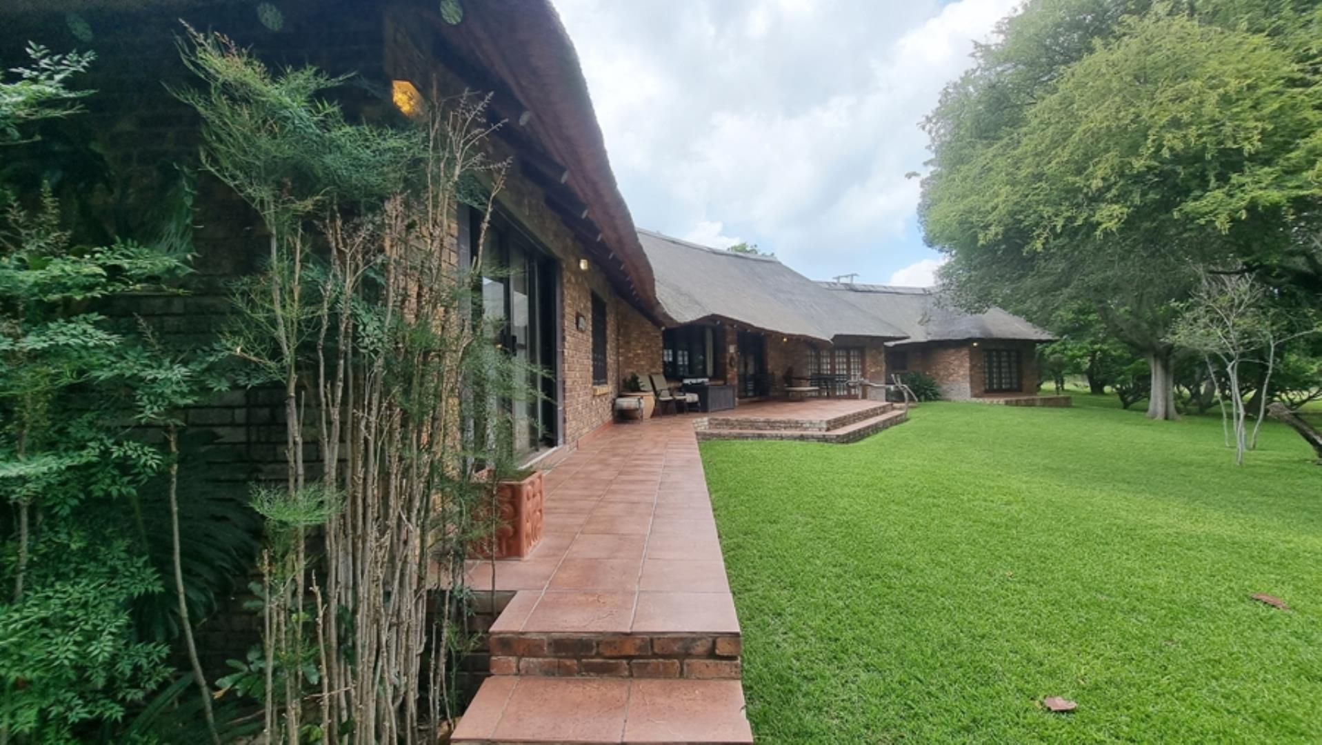 732043_664ha_Private_Game_farm_and_Lodge_within_a_Big_5_Game_Reserve_FOR_SALE_(40).jpg