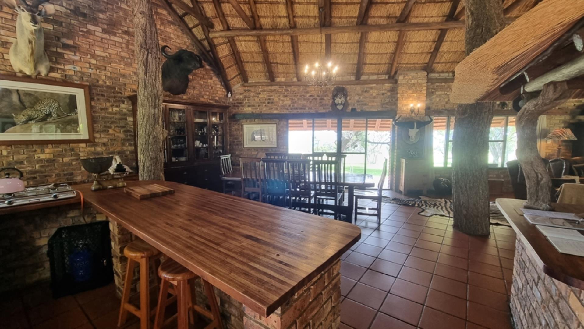 732043_664ha_Private_Game_farm_and_Lodge_within_a_Big_5_Game_Reserve_FOR_SALE_(44).jpg