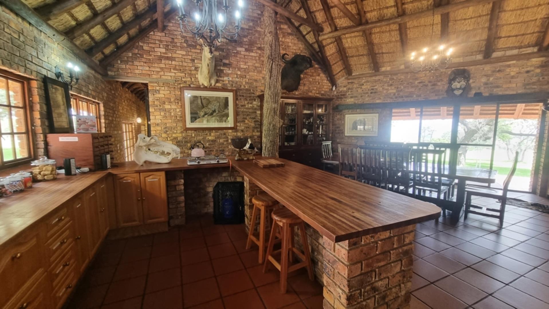 732043_664ha_Private_Game_farm_and_Lodge_within_a_Big_5_Game_Reserve_FOR_SALE_(45).jpg