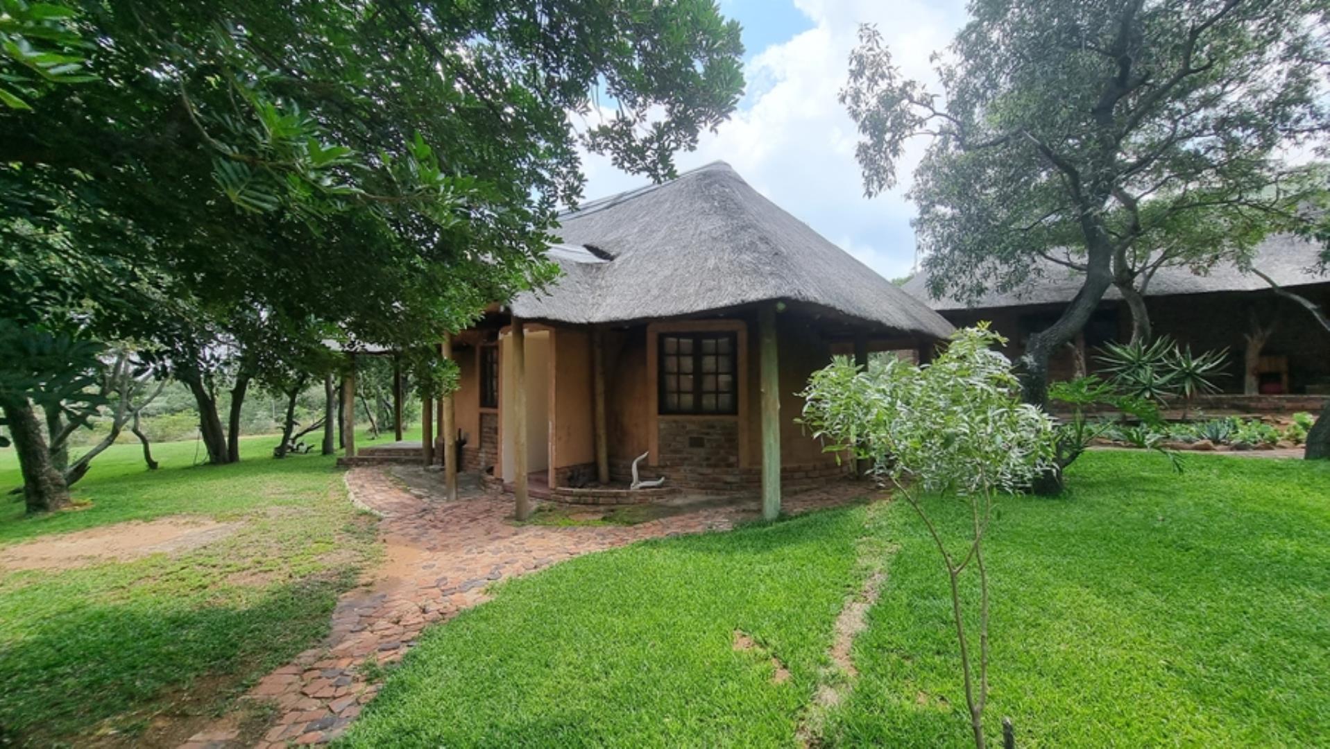 732043_664ha_Private_Game_farm_and_Lodge_within_a_Big_5_Game_Reserve_FOR_SALE_(59).jpg