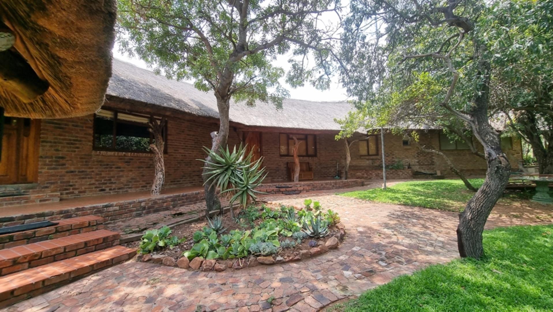 732043_664ha_Private_Game_farm_and_Lodge_within_a_Big_5_Game_Reserve_FOR_SALE_(60).jpg