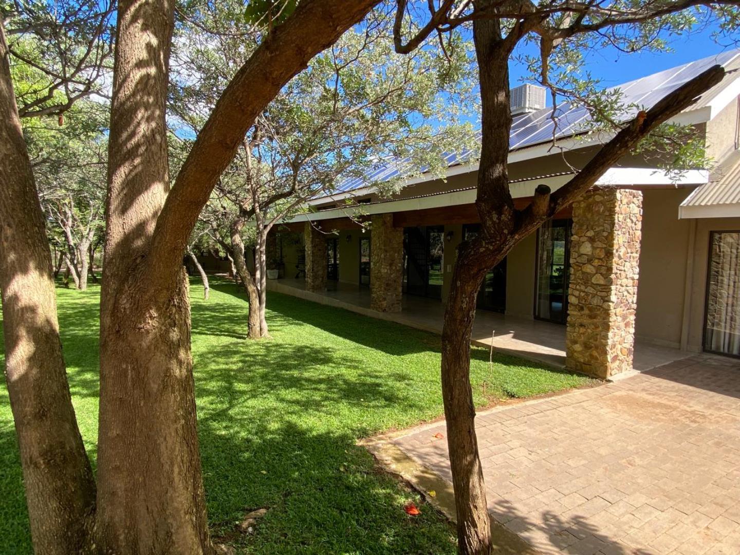 756790_Lodge_Back_View_1.jpg