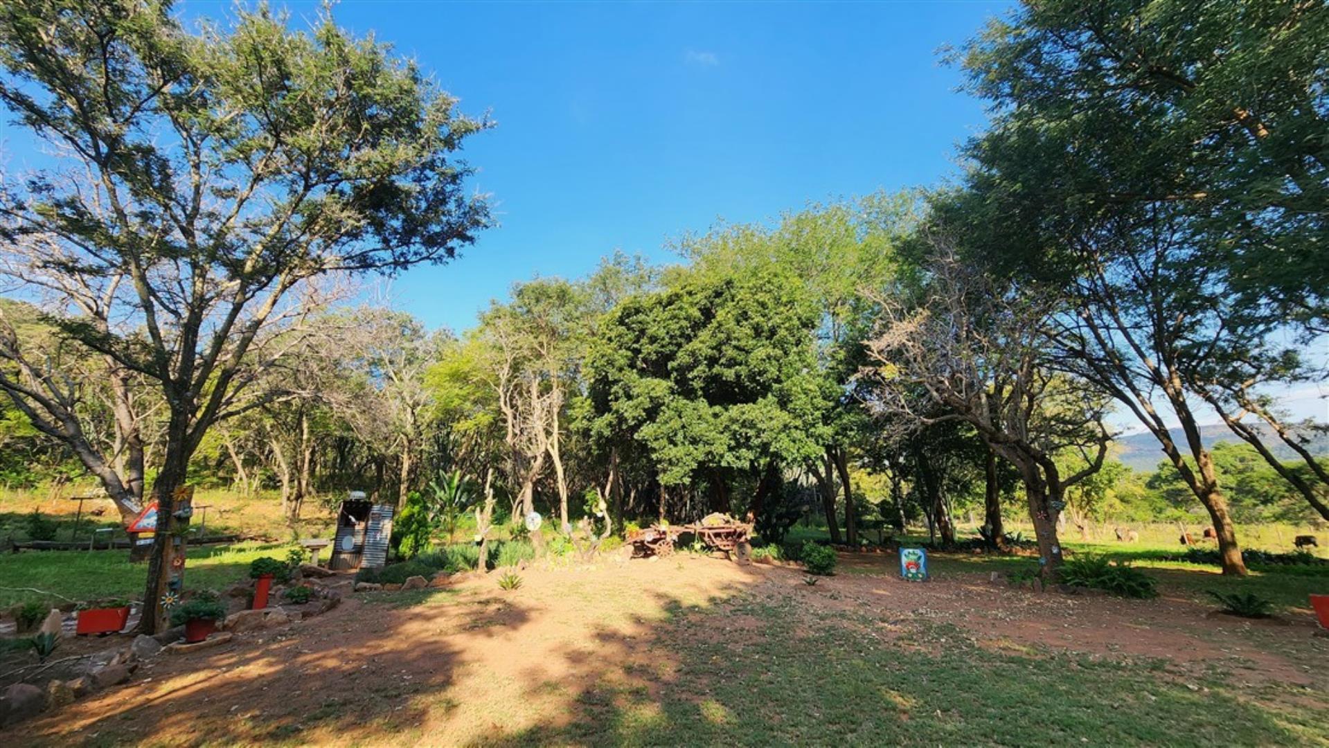 757349_Garden.jpg