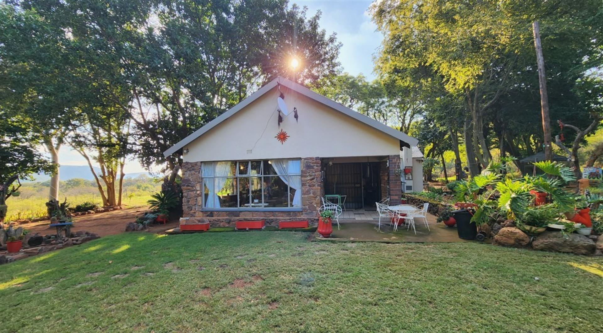 757349_House_Front_View_2.jpg