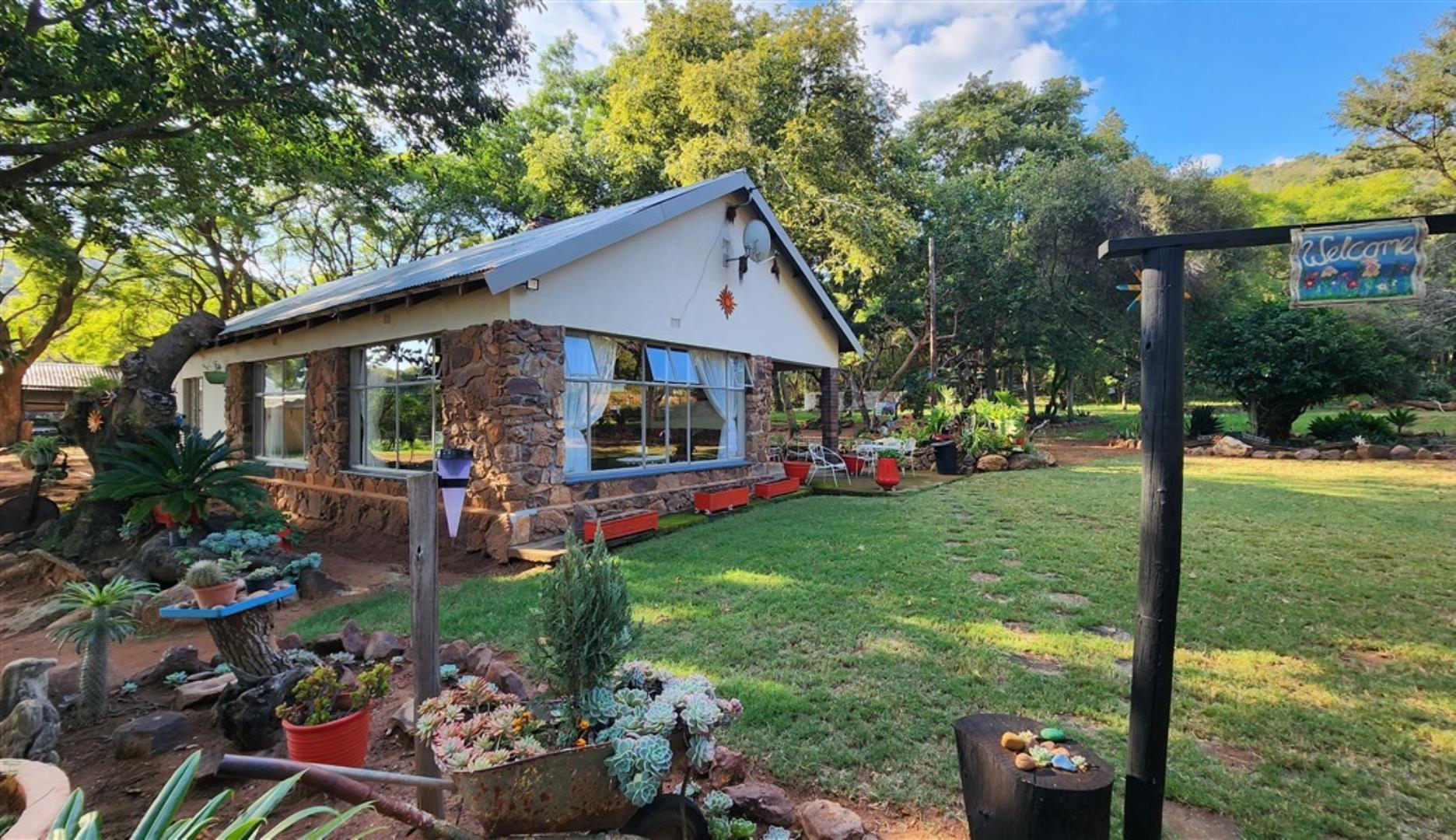 757349_House_Front_View_3.jpg
