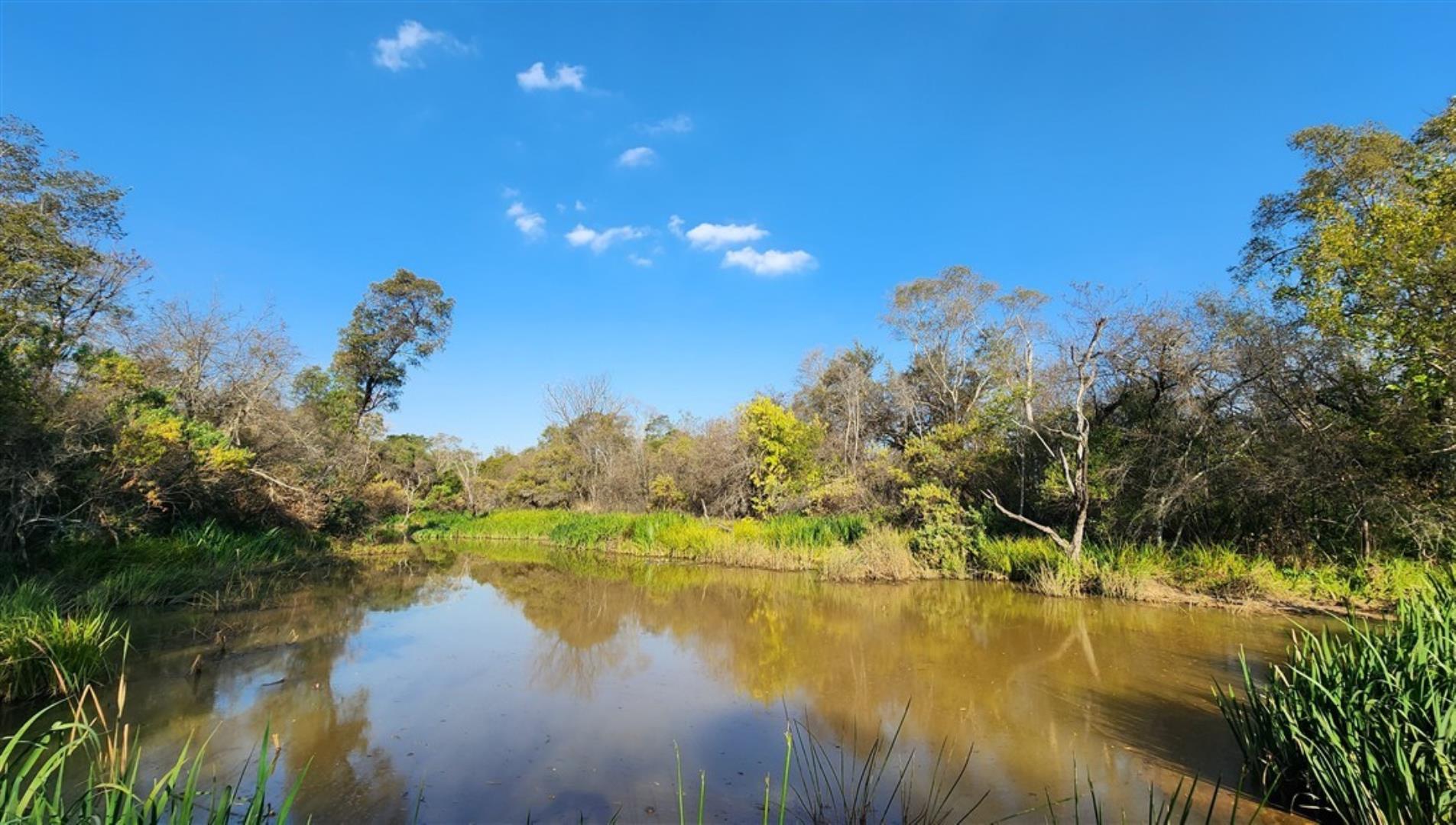 757349_River_dam_1.jpg