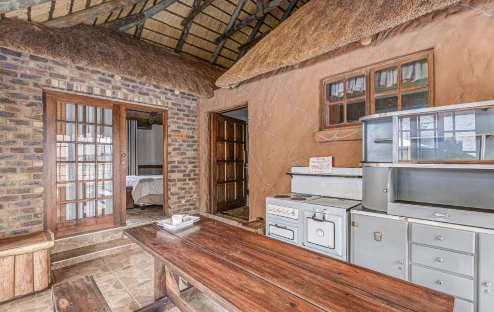 765586_225ha_Groblersdal_Exeptional_Game_Lodge_and_Game_Farm_FOR_SALE_(25).jpeg