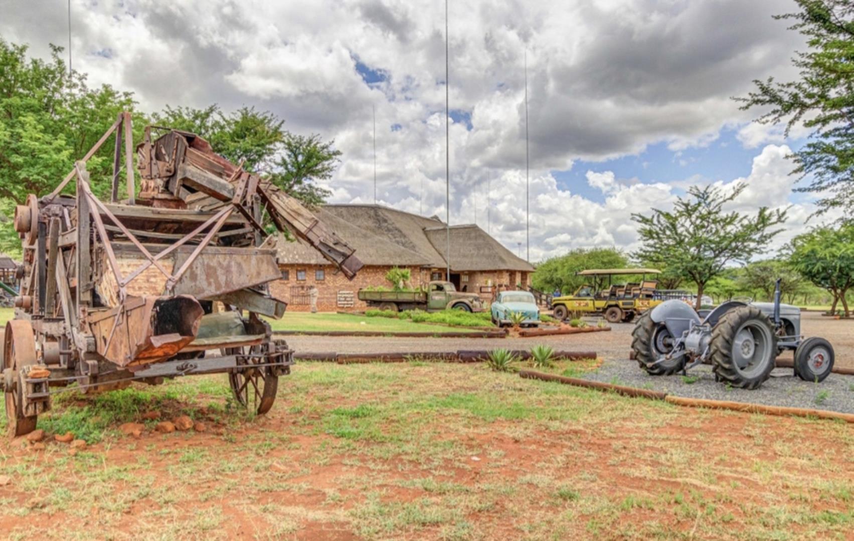 765586_225ha_Groblersdal_Exeptional_Game_Lodge_and_Game_Farm_FOR_SALE_(5).jpeg