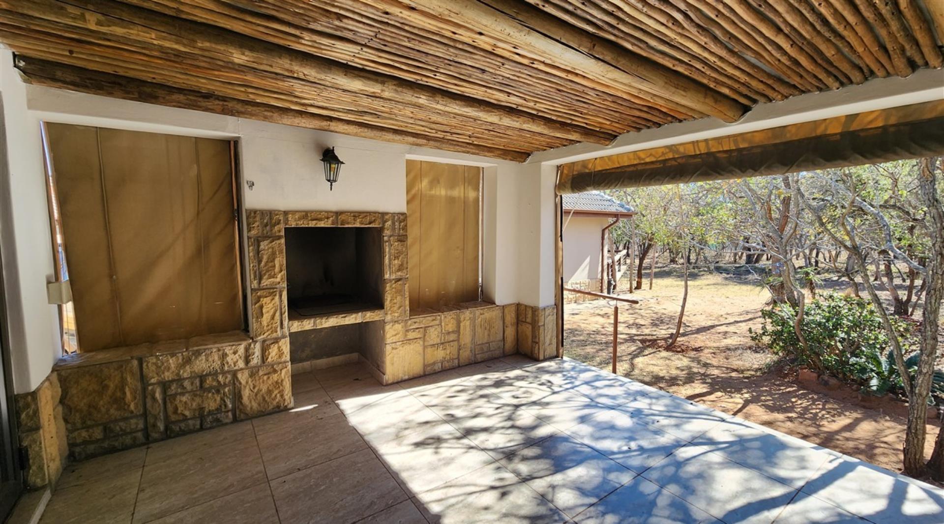 766620_Indoor_Braai.jpg
