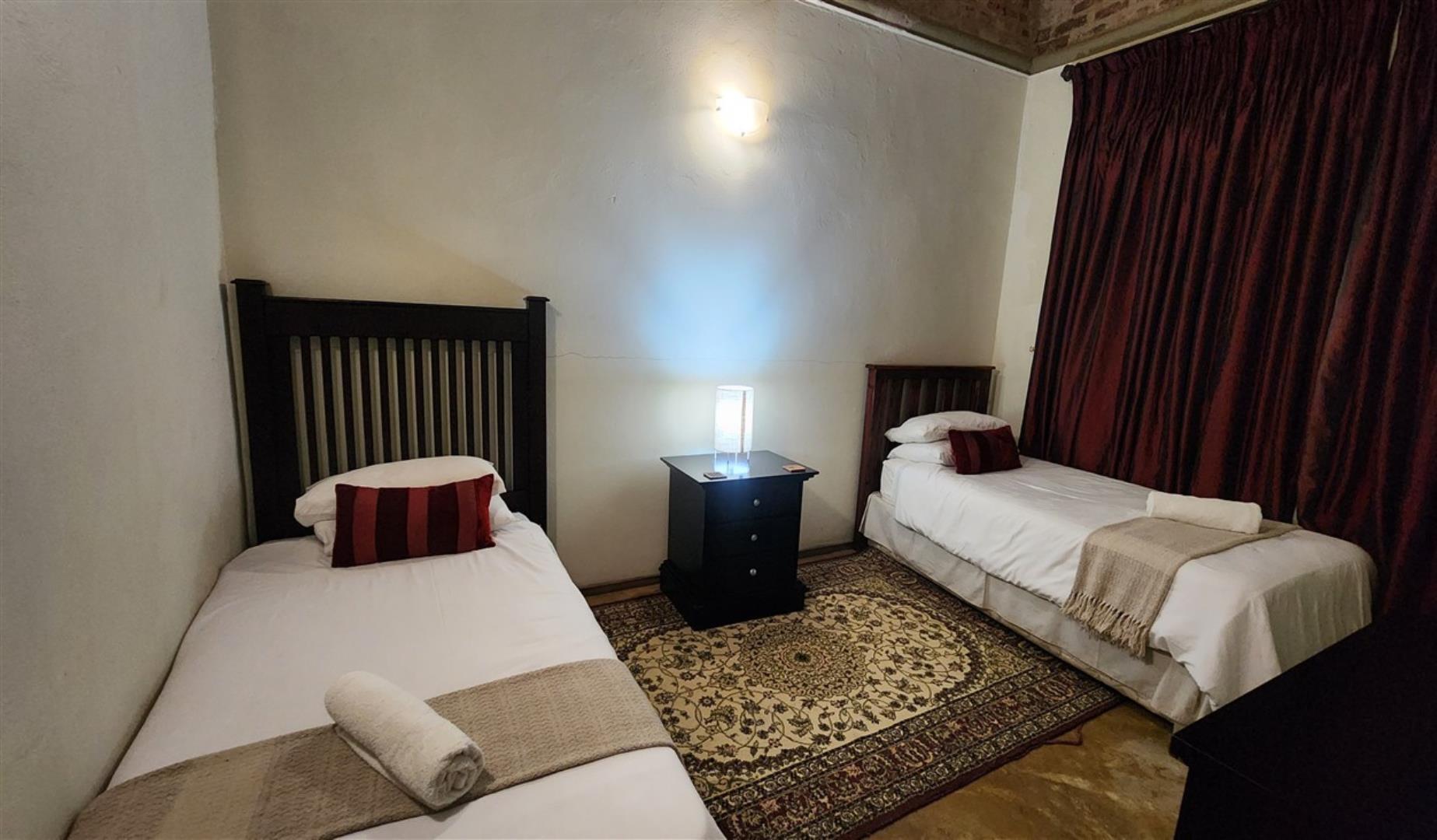 769162_Single_Bedrooms.jpg